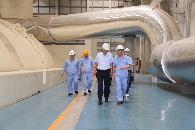 工控集團黨委副書(shū)記、總經(jīng)理郭義民一行到萬(wàn)基控股集團調研