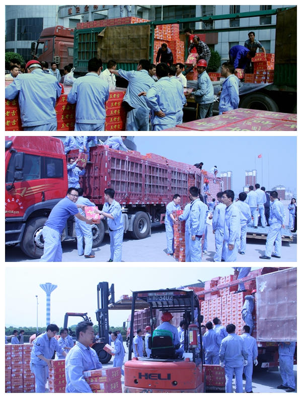 公司工會(huì )發(fā)放夏季防暑物資現場(chǎng)