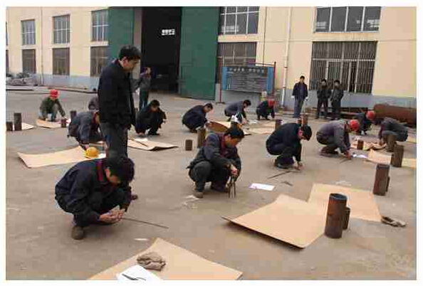 管鉚工競賽現場(chǎng)